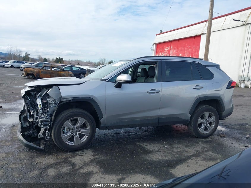2023 TOYOTA RAV4 XLE - 2T3P1RFV0PC325161