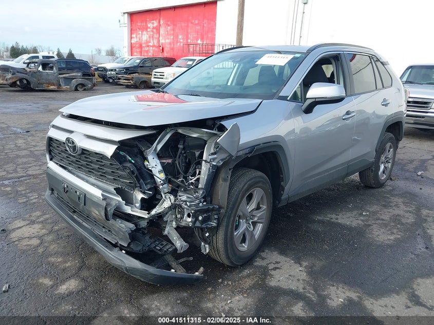 2023 TOYOTA RAV4 XLE - 2T3P1RFV0PC325161