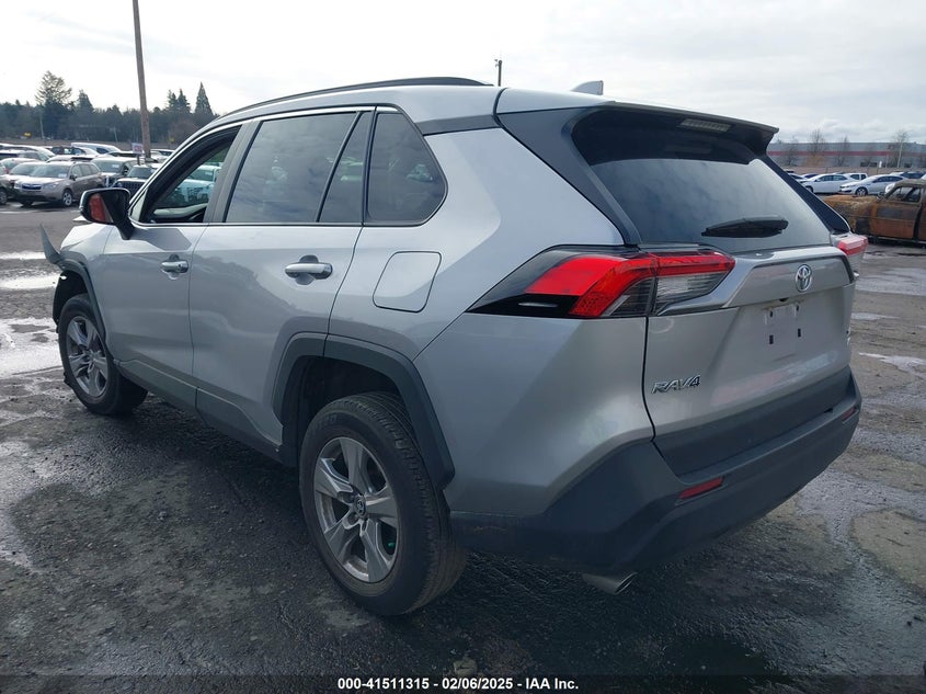 2023 TOYOTA RAV4 XLE - 2T3P1RFV0PC325161