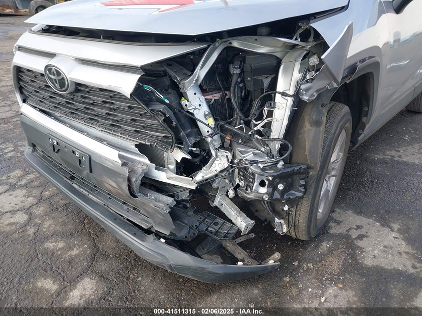2023 TOYOTA RAV4 XLE - 2T3P1RFV0PC325161