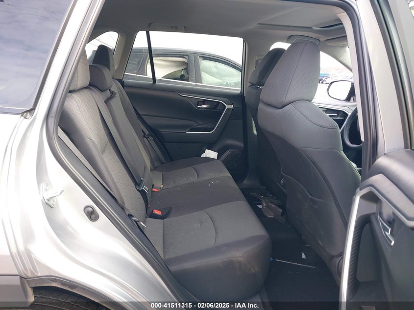 2023 TOYOTA RAV4 XLE - 2T3P1RFV0PC325161