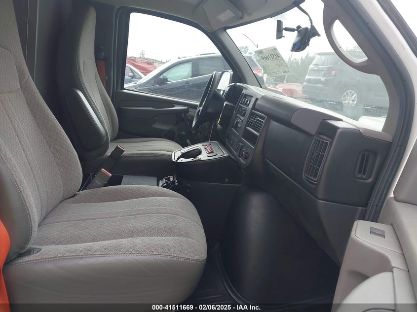 2015 CHEVROLET EXPRESS 3500 DIESEL - 1GBZGUCL3F1251795