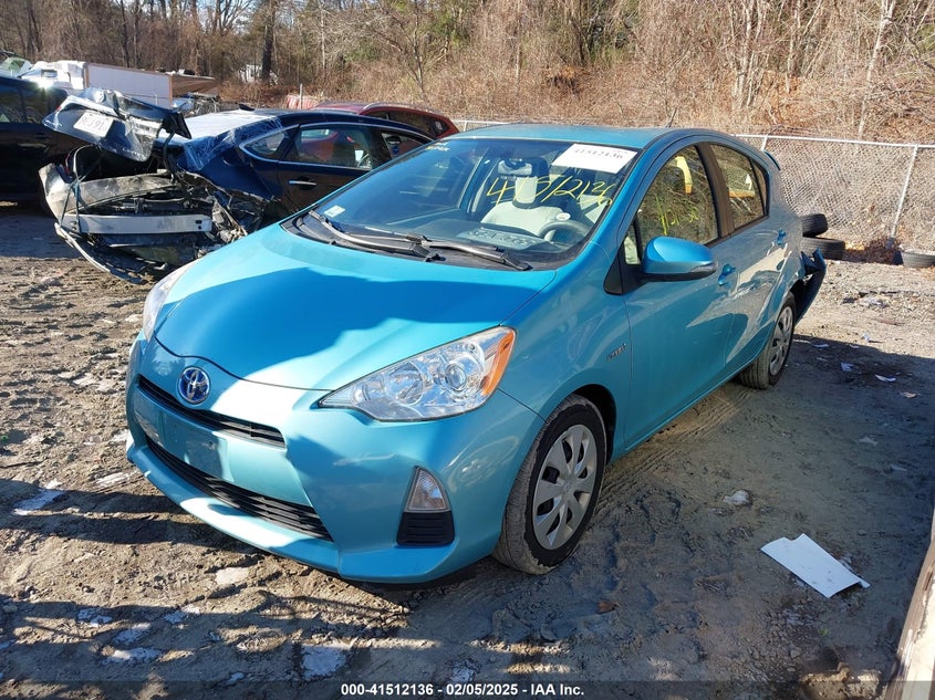 2014 Toyota Prius c, Удар сзади, IAAI, VIN JTDKDTB35E1068611 — фото 2