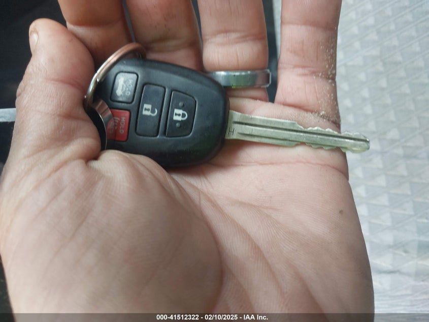 2015 TOYOTA CAMRY SE - 4T1BF1FK6FU485781