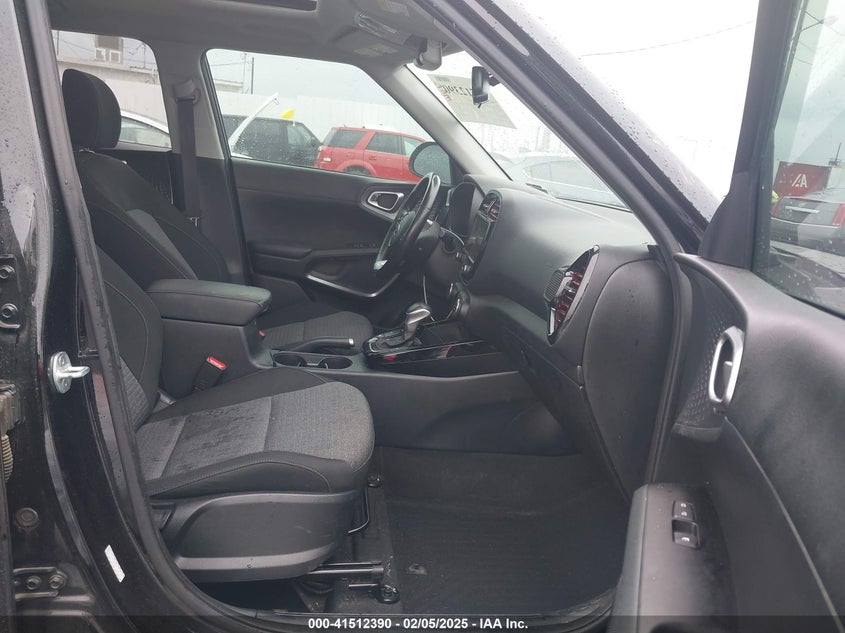2021 KIA SOUL VIN: KNDJ33AU2M7758546