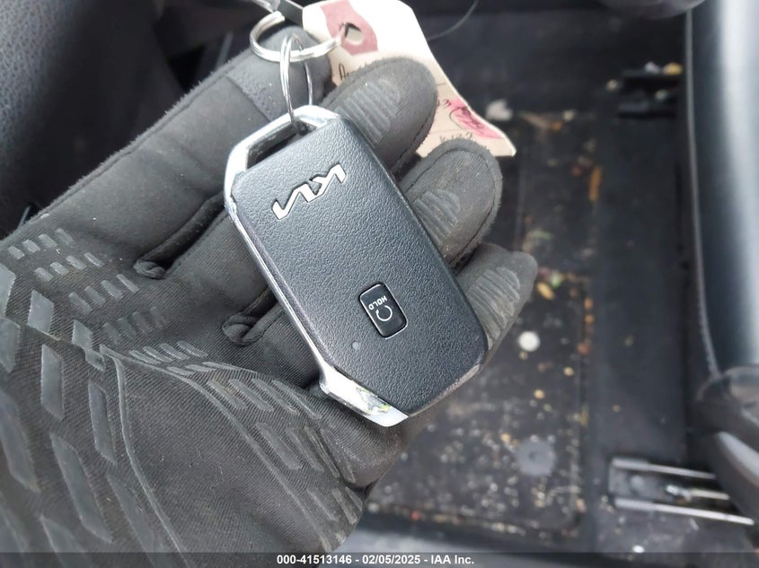 2023 KIA K5 VIN: 5XXG64J27PG181014