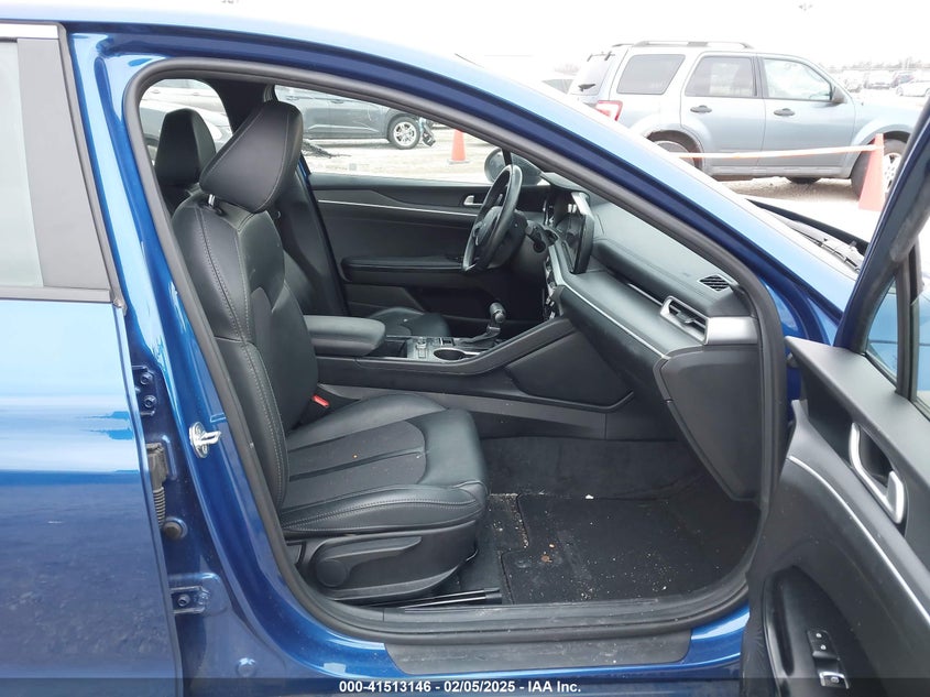 2023 KIA K5 VIN: 5XXG64J27PG181014