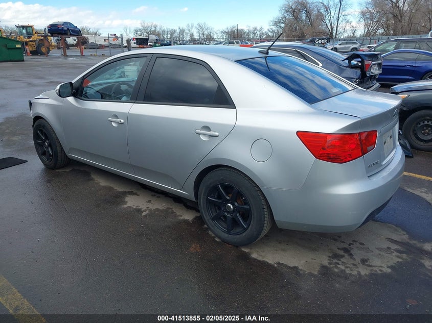 2010 KIA FORTE VIN: KNAFU4A2XA5054297