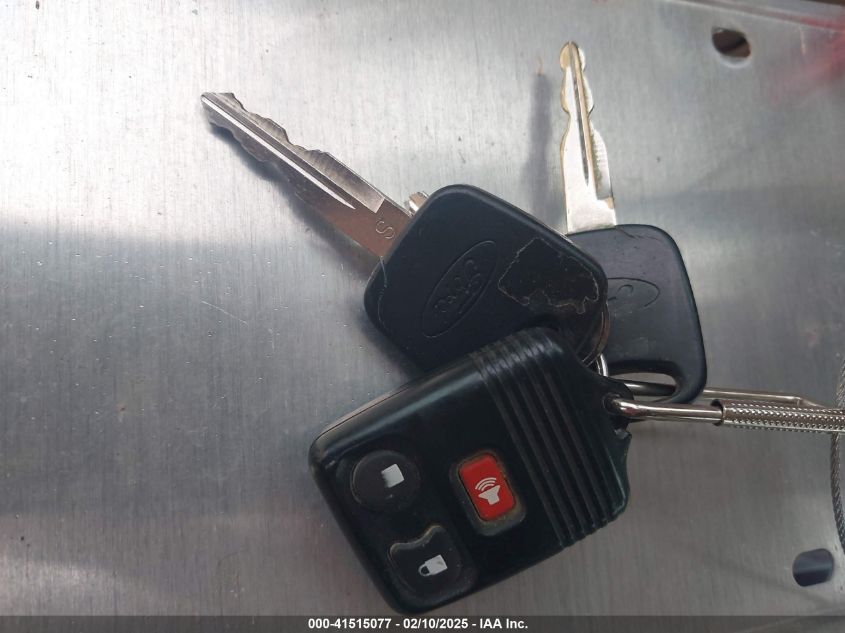 1998 Ford Expedition Eddie Bauer/Xlt VIN: 1FMRU17L0WLC05452 Lot: 41515077