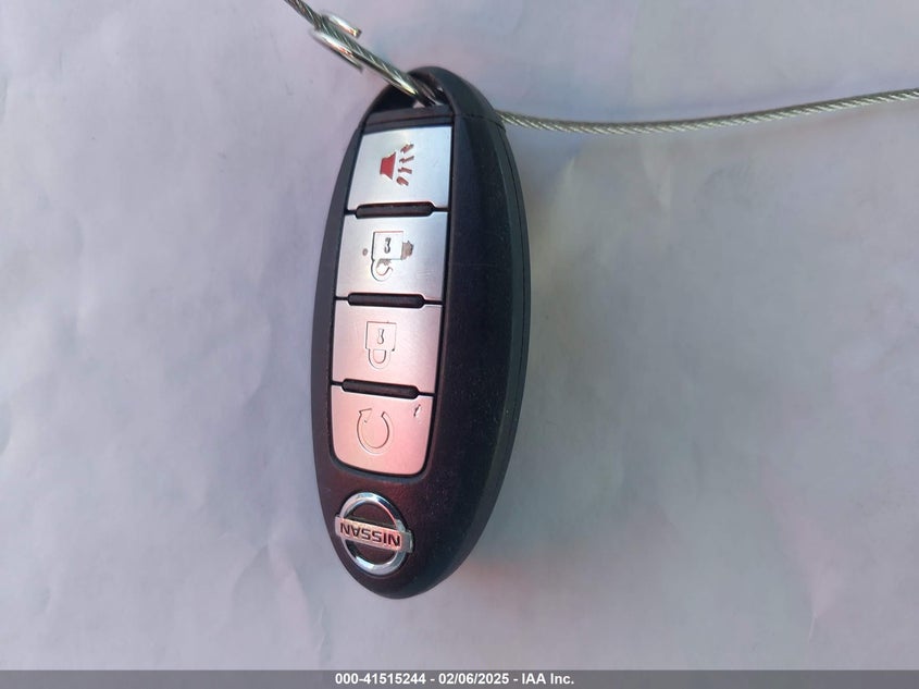 2017 NISSAN ROGUE SV - KNMAT2MT4HP548646