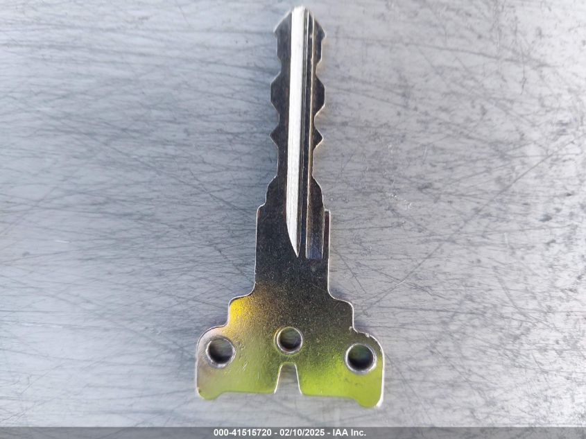 1993 Volvo 240 VIN: YV1AW8801P1953417 Lot: 41515720