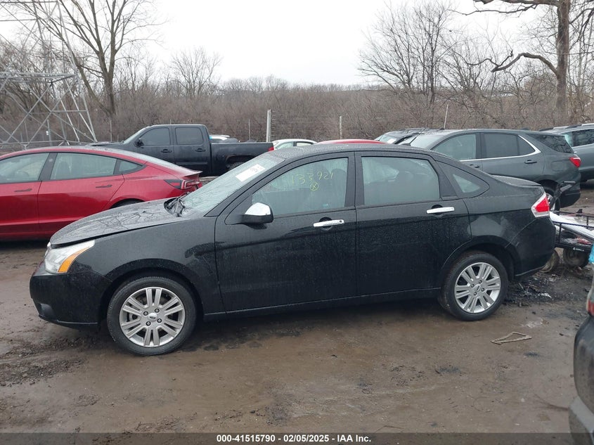 2011 FORD FOCUS VIN: 1FAHP3HN8BW133921