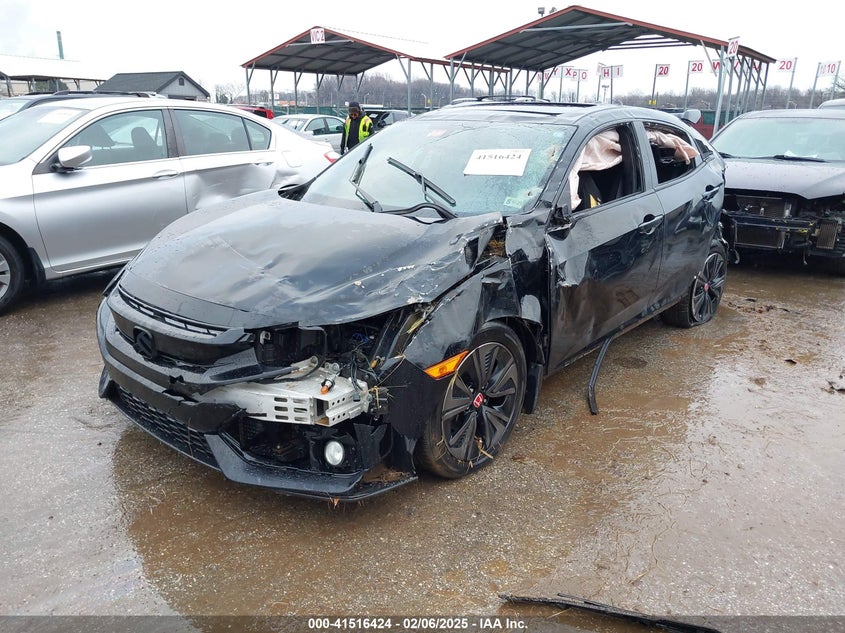 2018 HONDA CIVIC VIN: SHHFK7H53JU413531
