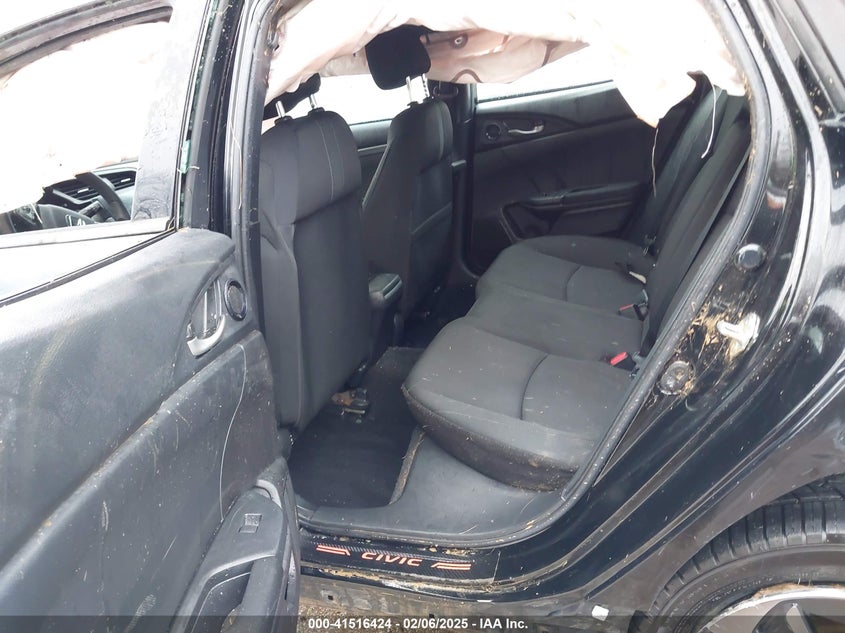 2018 HONDA CIVIC VIN: SHHFK7H53JU413531