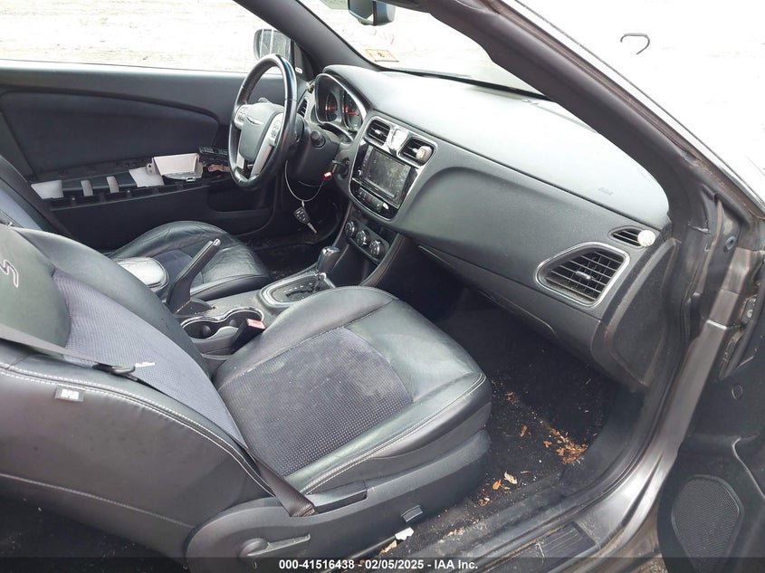 2012 CHRYSLER 200 VIN: 1C3BCBGG8CN189054