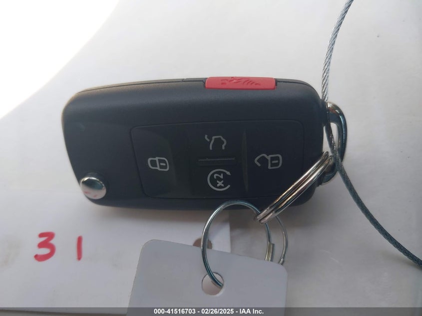 2021 VOLKSWAGEN PASSAT VIN: 1VWSA7A33MC013835