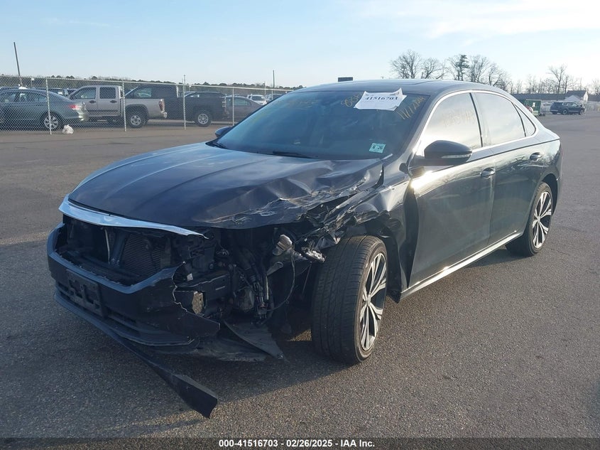2021 VOLKSWAGEN PASSAT VIN: 1VWSA7A33MC013835