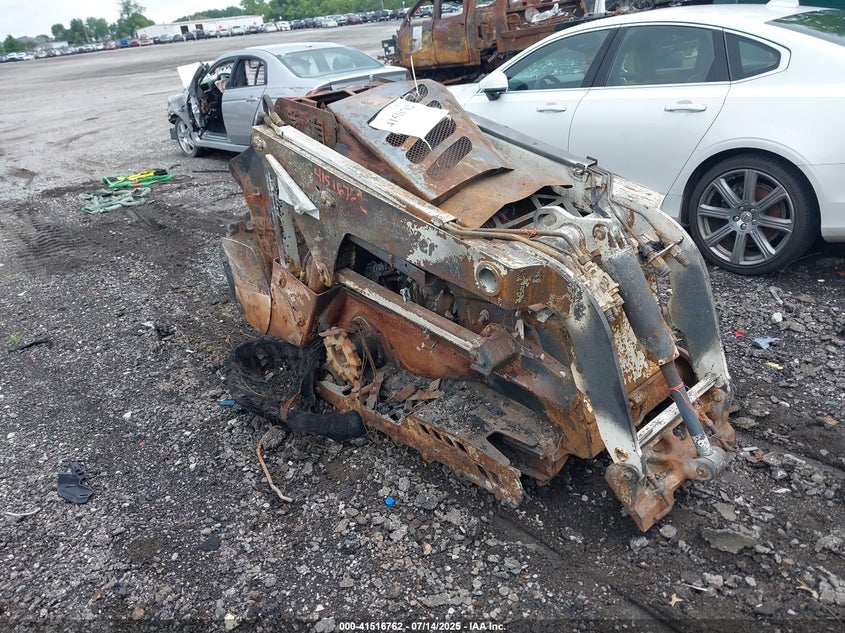 2024 VERMEER SKID STEER  (VIN: 1VR3080MER1002960)
