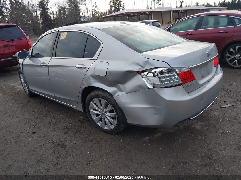 2015 HONDA ACCORD VIN: 1HGCR2F83FA076554