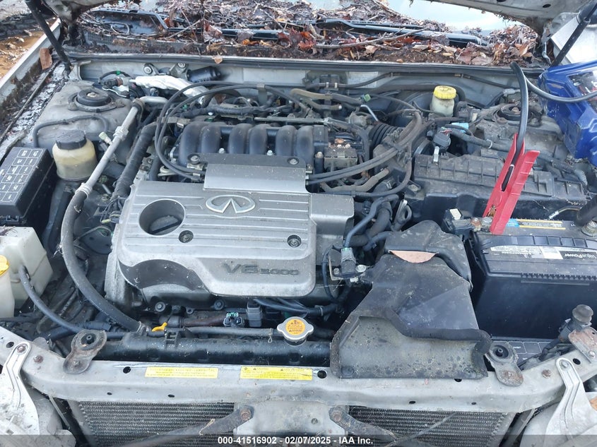 2000 Infiniti I30 Luxury/Touring VIN: JNKCA31A1YT122510 Lot: 41516902