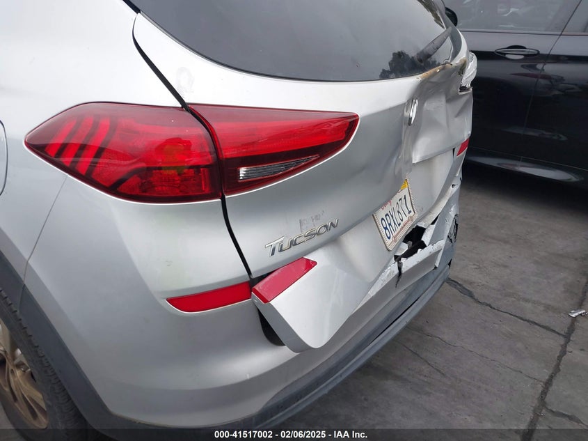 2019 HYUNDAI TUCSON SE - KM8J23A43KU926918