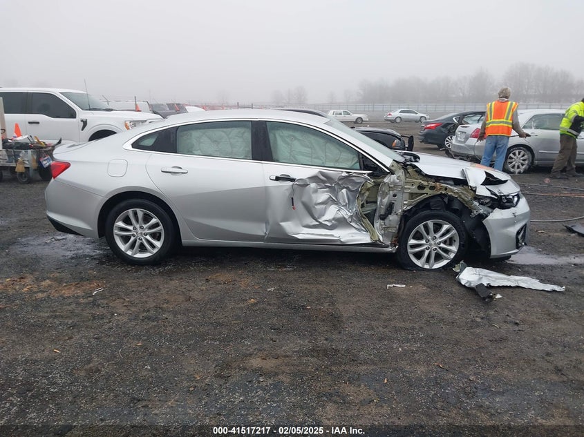 2018 CHEVROLET MALIBU VIN: 1G1ZD5STXJF258579