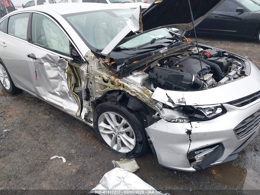 2018 CHEVROLET MALIBU VIN: 1G1ZD5STXJF258579