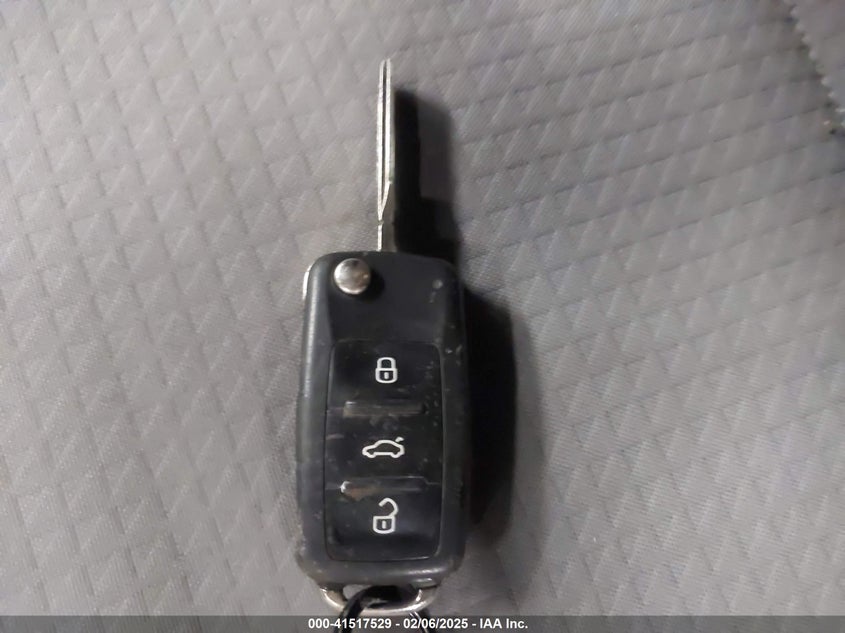 2017 VOLKSWAGEN JETTA VIN: 3VW2B7AJ6HM408883