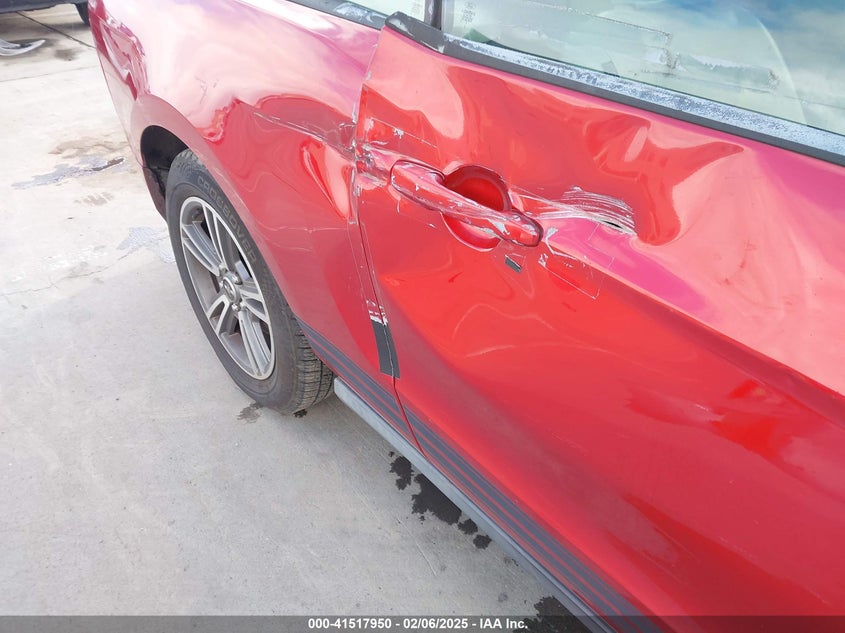 2010 FORD MUSTANG VIN: 1ZVBP8EN0A5113245