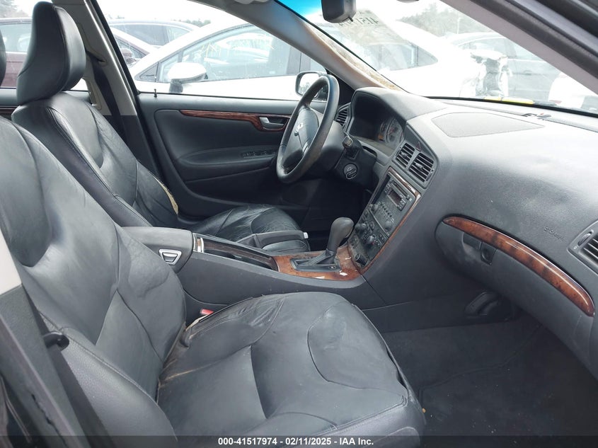 2006 VOLVO S60 VIN: YV1RH592562514225