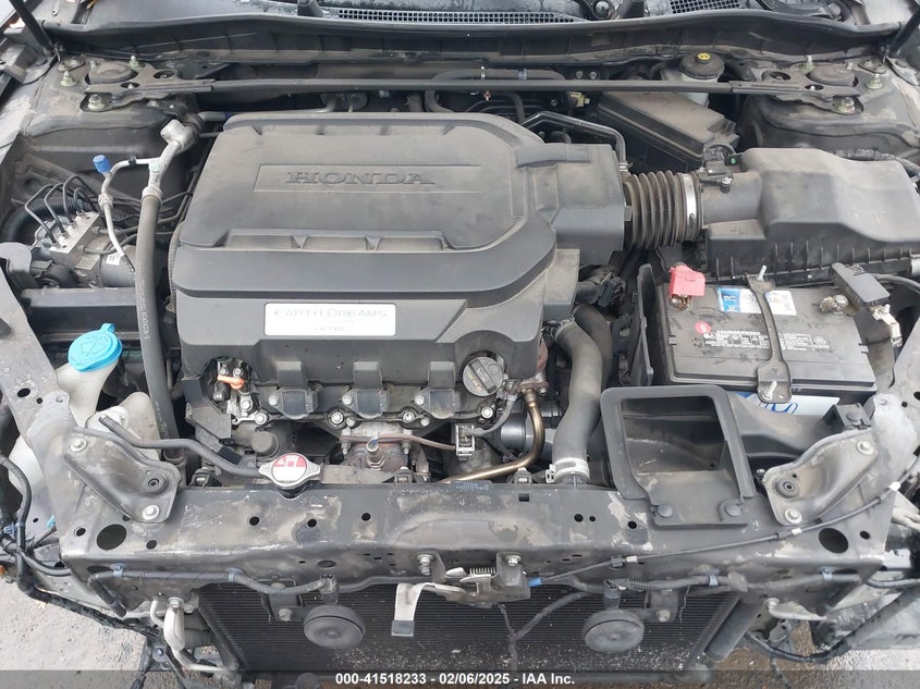 2016 HONDA ACCORD VIN: 1HGCR3F02GA018193
