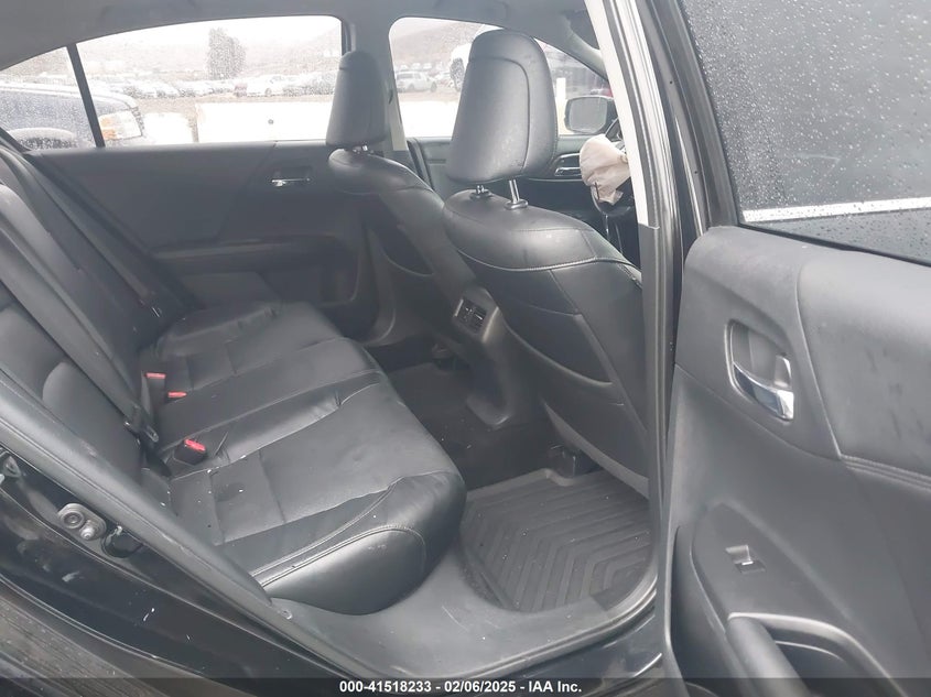 2016 HONDA ACCORD VIN: 1HGCR3F02GA018193