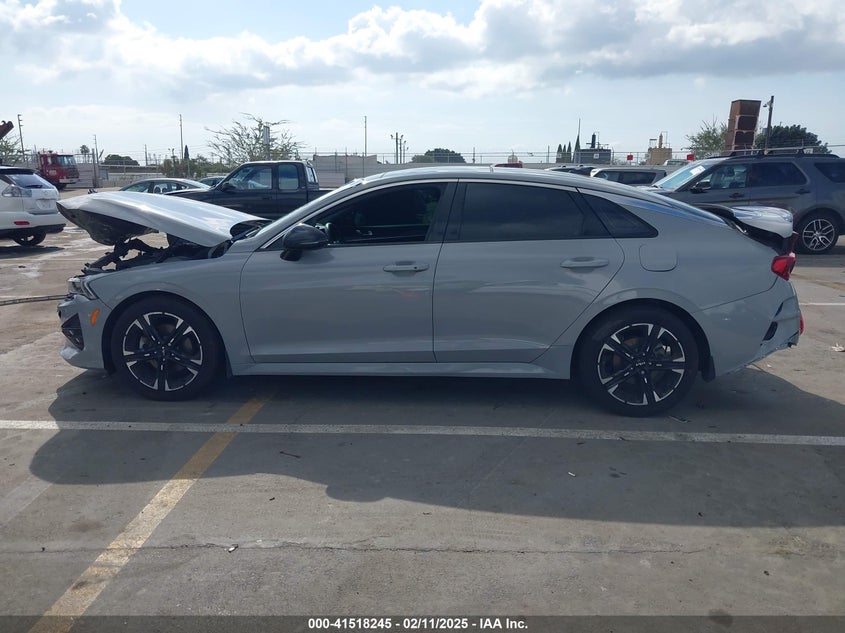 2022 KIA K5 VIN: 5XXG64J26NG104115