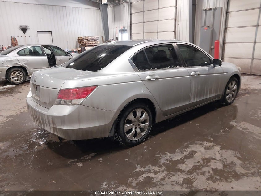 2009 HONDA ACCORD VIN: 1HGCP26879A038870