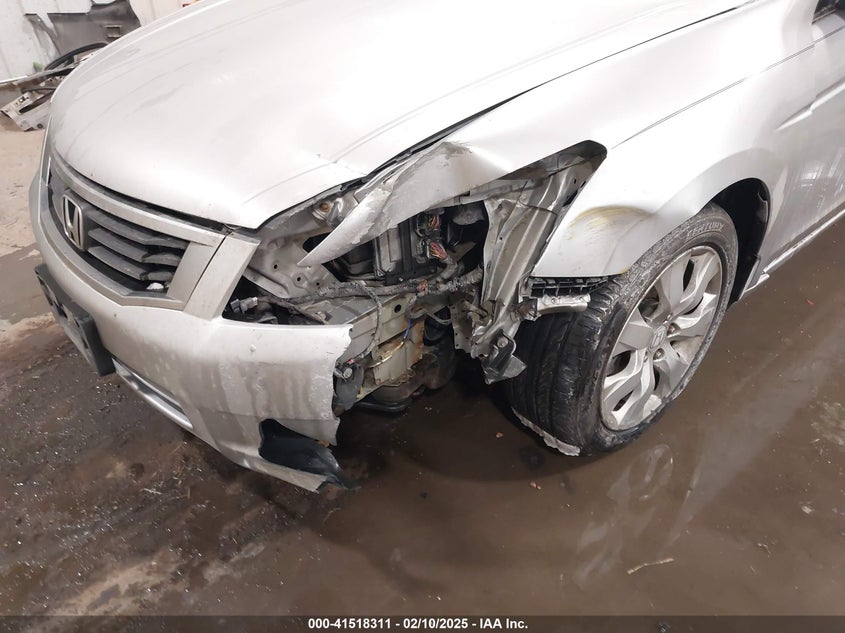 2009 HONDA ACCORD VIN: 1HGCP26879A038870