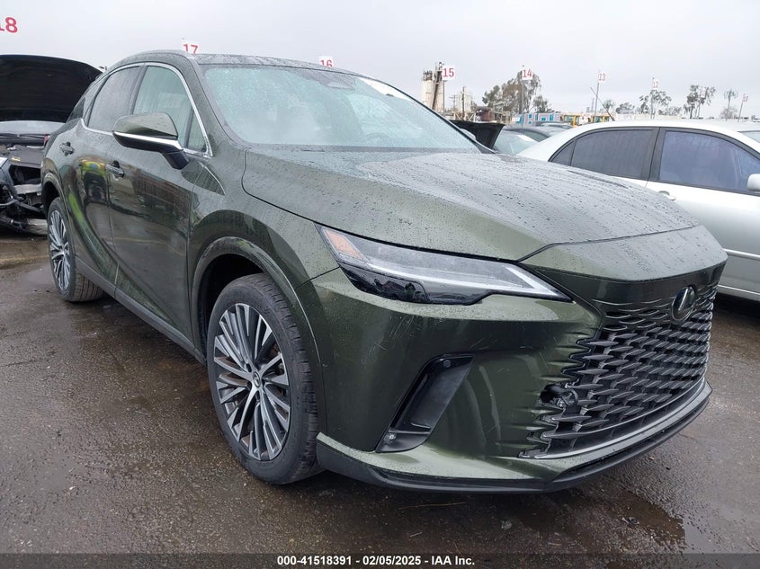2023 LEXUS RX 350  (VIN: JTJCHMAA0P2001696)
