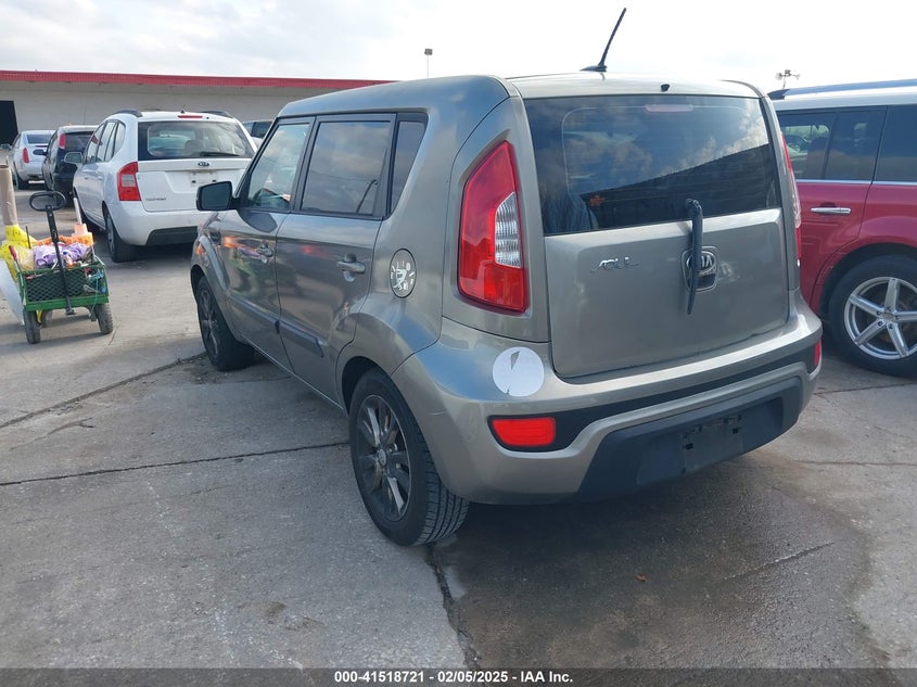 2012 KIA SOUL VIN: KNDJT2A64C7424223