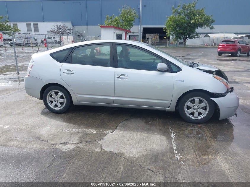 2007 TOYOTA PRIUS VIN: JTDKB20U677662782