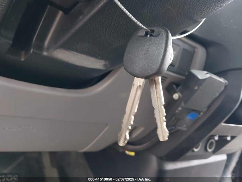2012 TOYOTA TUNDRA VIN: 5TFRM5F1XCX042423