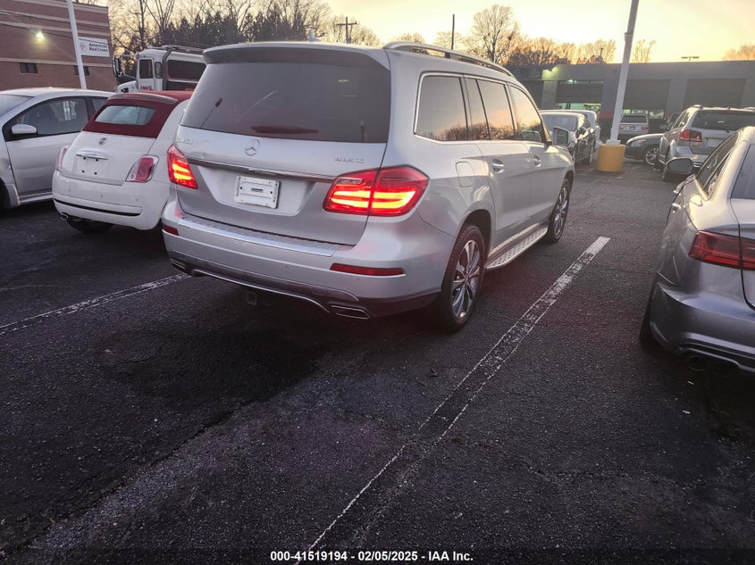 2015 MERCEDES-BENZ GL 450 VIN: 4JGDF6EE0FA533195