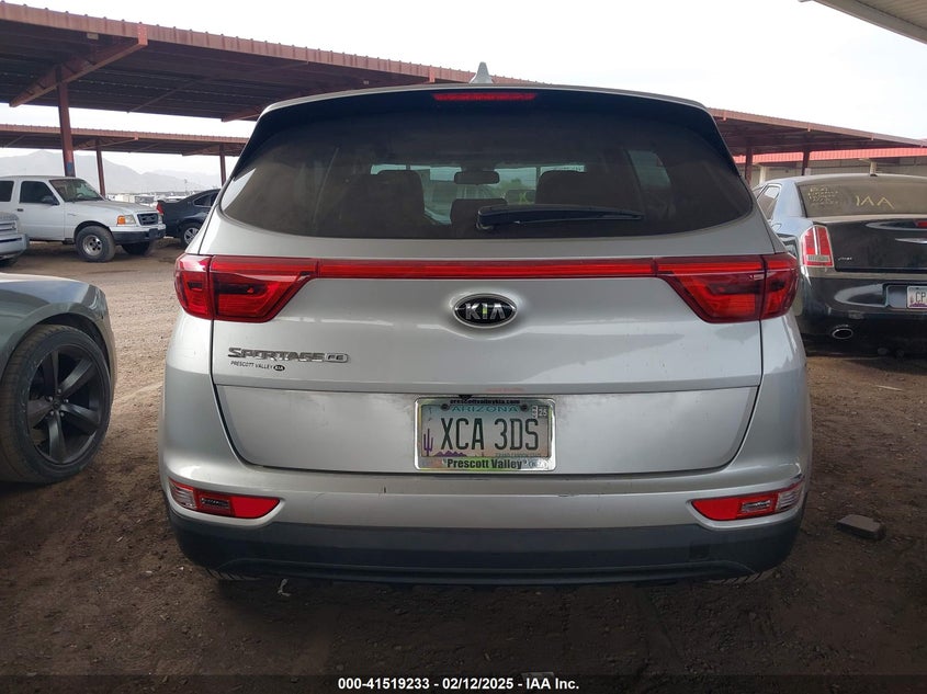 VIN KNDPM3AC8K7610803 2019 KIA SPORTAGE LX
