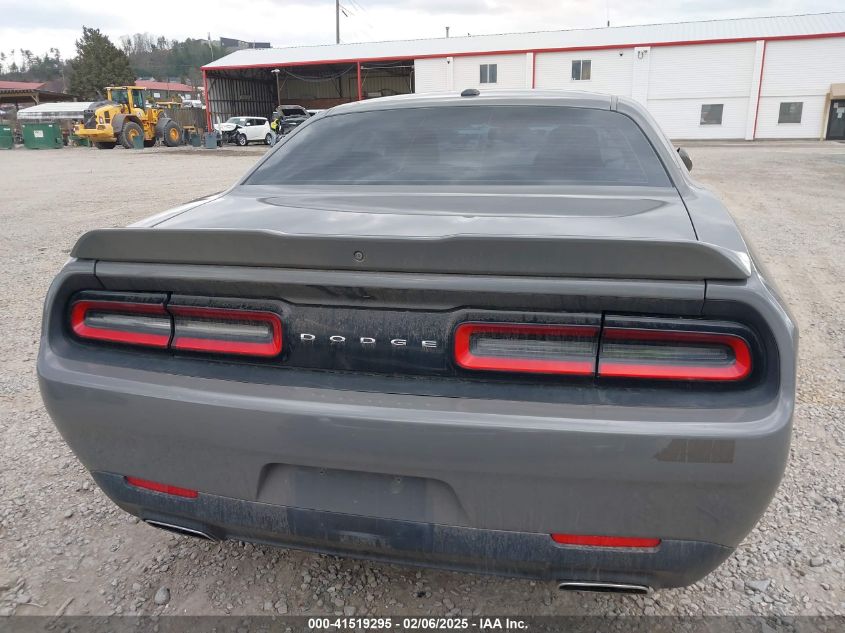 2018 Dodge Challenger Sxt VIN: 2C3CDZAG4JH121827 Lot: 41519295