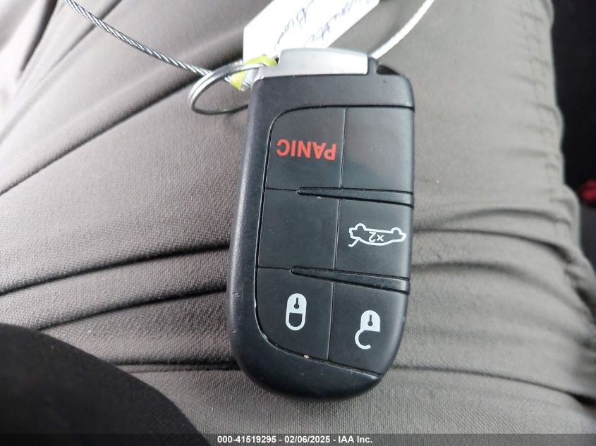 2018 Dodge Challenger Sxt VIN: 2C3CDZAG4JH121827 Lot: 41519295