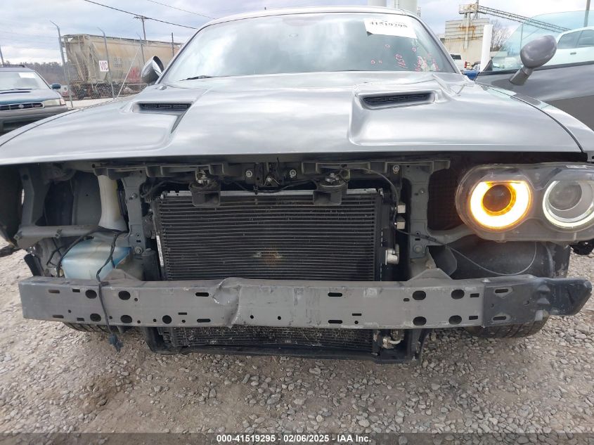 2018 Dodge Challenger Sxt VIN: 2C3CDZAG4JH121827 Lot: 41519295