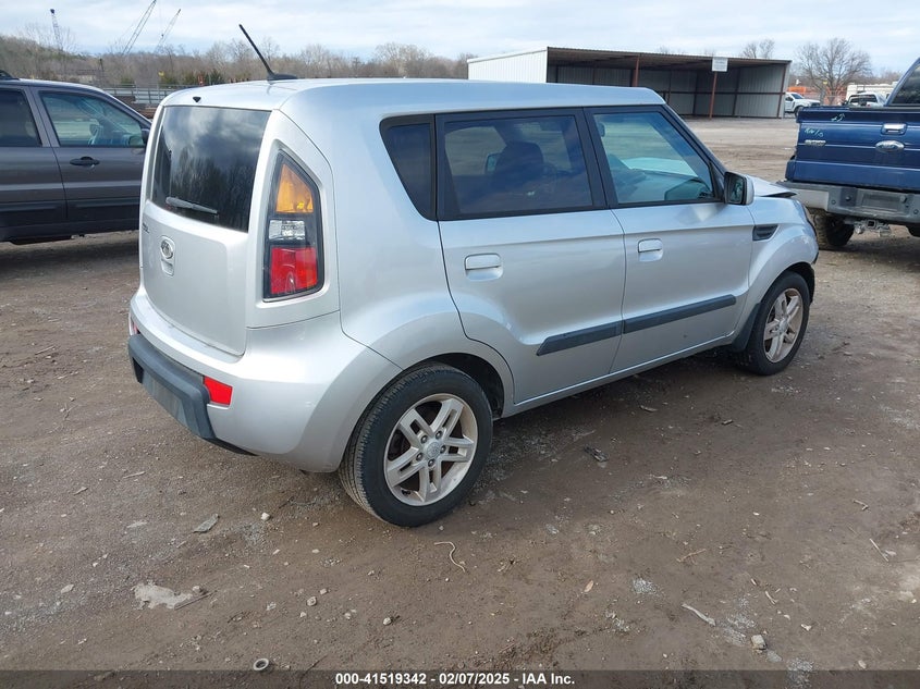 2010 KIA SOUL VIN: KNDJT2A22A7041312