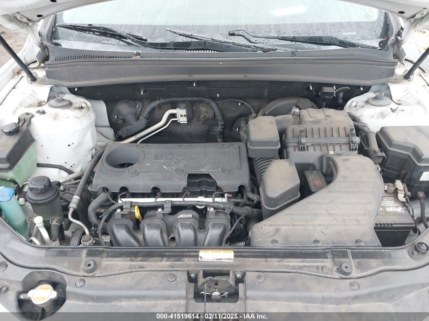 2011 HYUNDAI SANTA FE VIN: 5XYZG3AB1BG055154