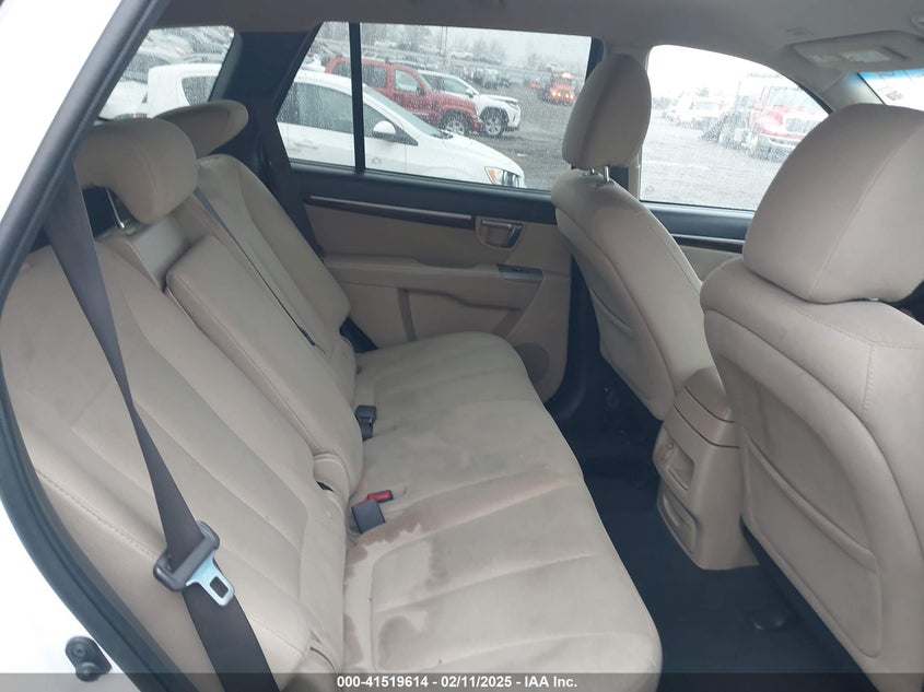 2011 HYUNDAI SANTA FE VIN: 5XYZG3AB1BG055154