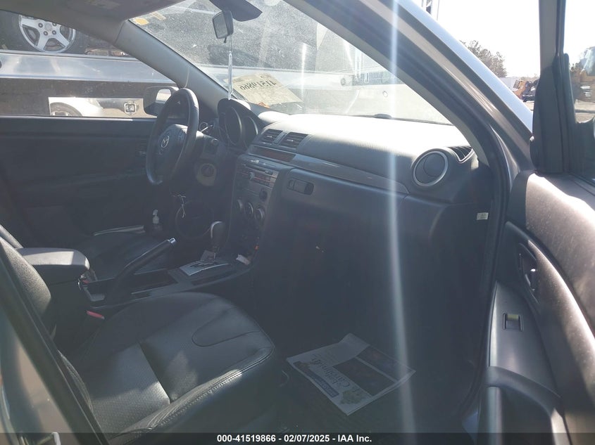 2007 MAZDA MAZDA3 VIN: JM1BK344X71761625