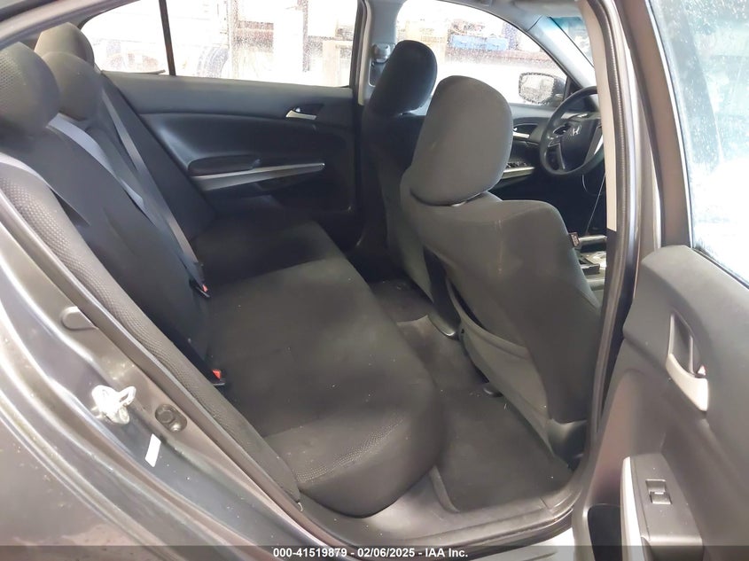 2009 HONDA ACCORD VIN: 1HGCP26739A188160