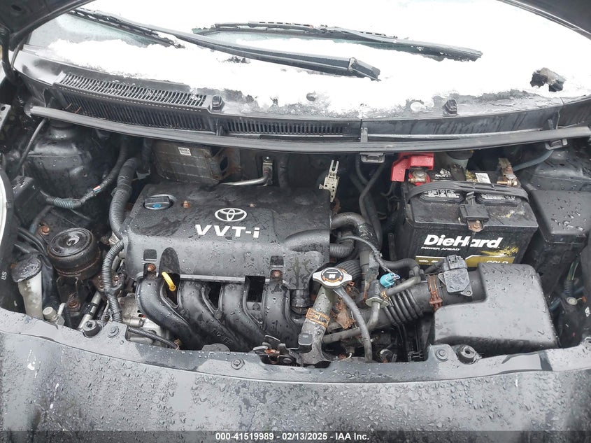 2011 TOYOTA YARIS VIN: JTDKT4K36B5334649